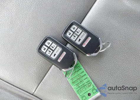 2014 Honda Odyssey Touring/Touring Elite from USA, damaged, VIN 5FNRL5H97EB102659